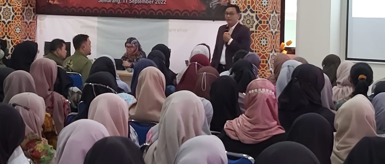 Undip Gelar Kuliah Pakar Etik, Etos, dan Prolonged Engagement pada Praktik Perawatan Holistik   